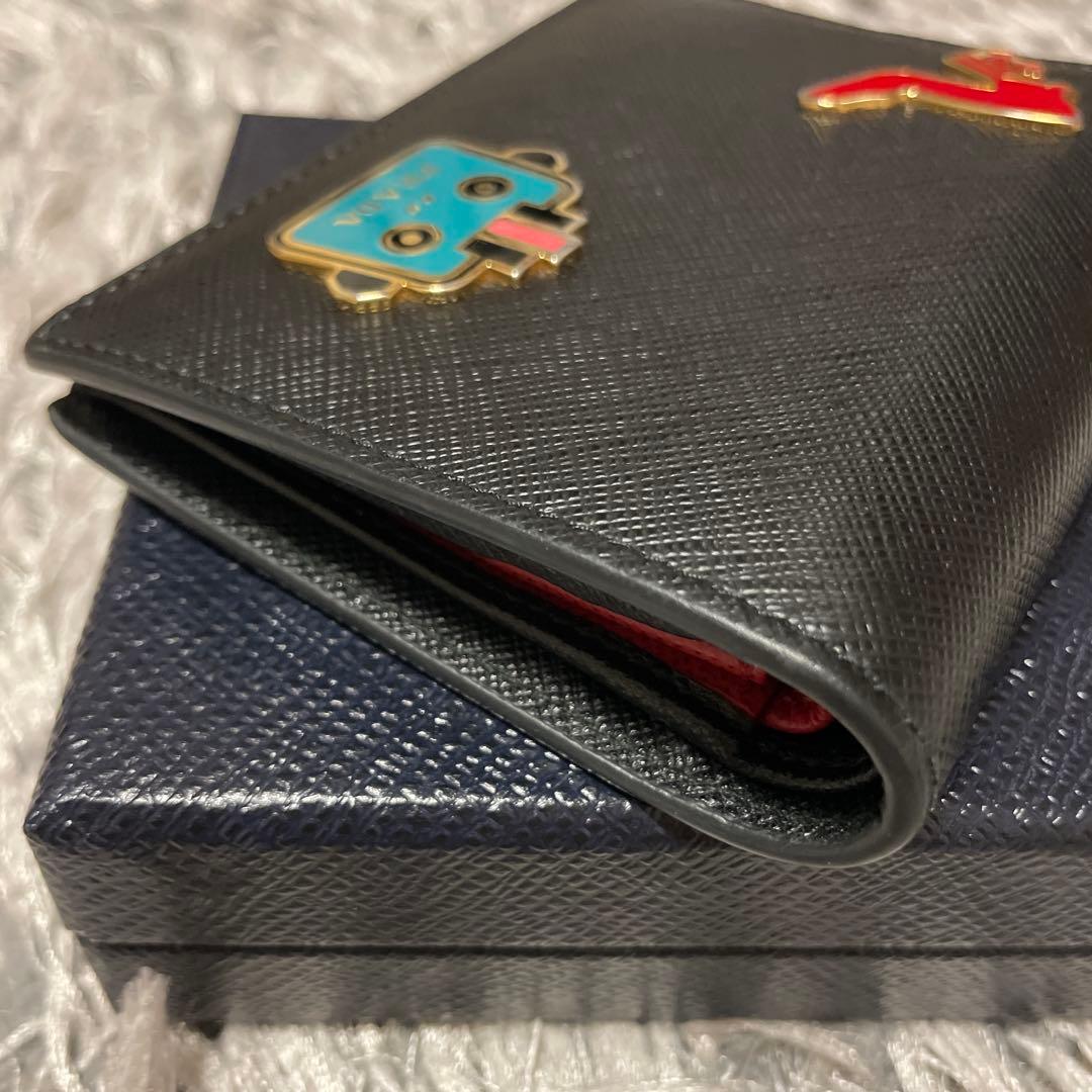 PRADA 二つ折り財布 サフィアーノレザー 黒