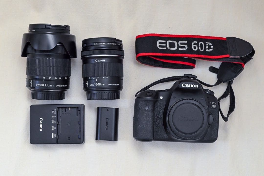 CanonEOS 60Dとレンズ2本、その他付属品等のセット