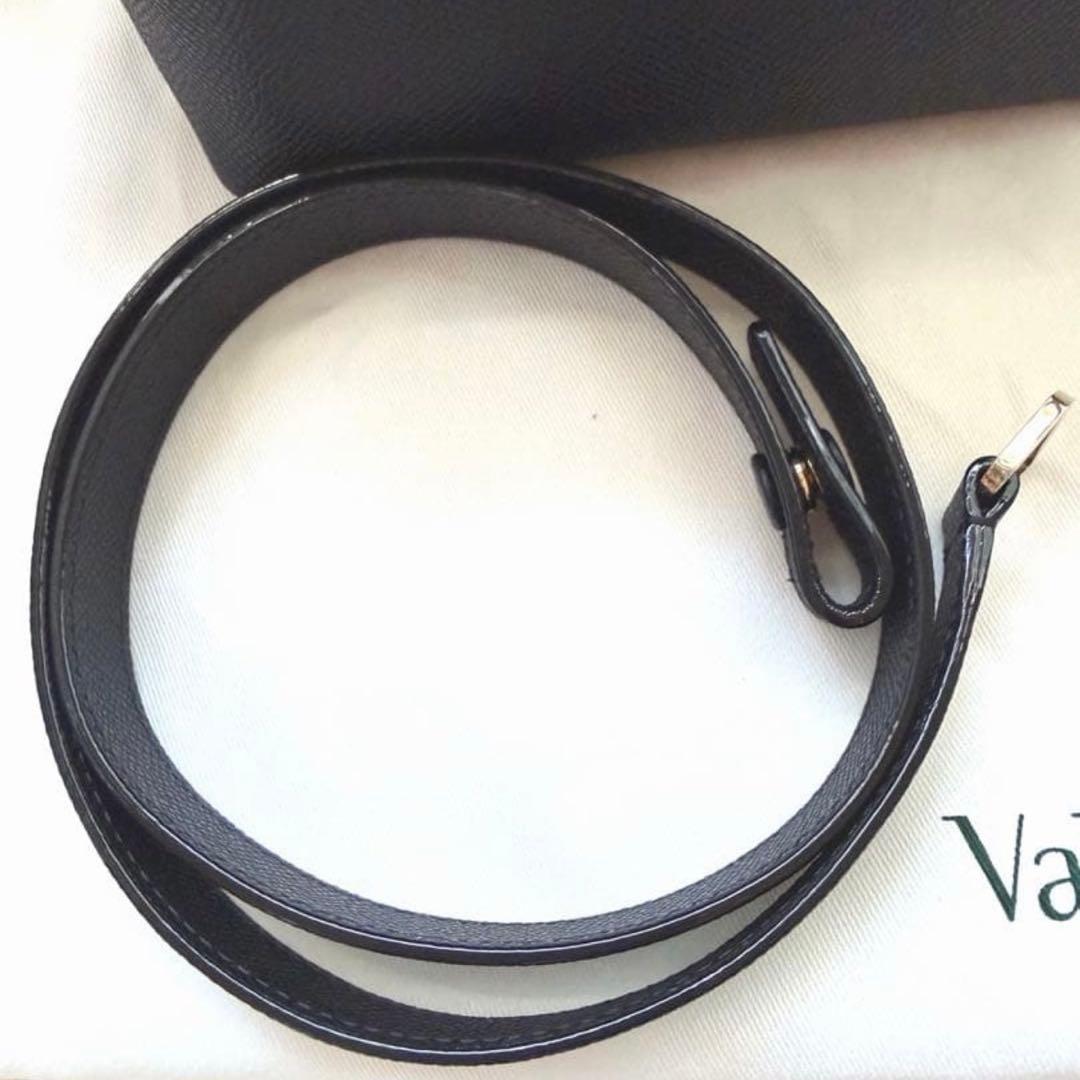 ヴァレクストラ　モチバッグvalextra ショルダーバッグ