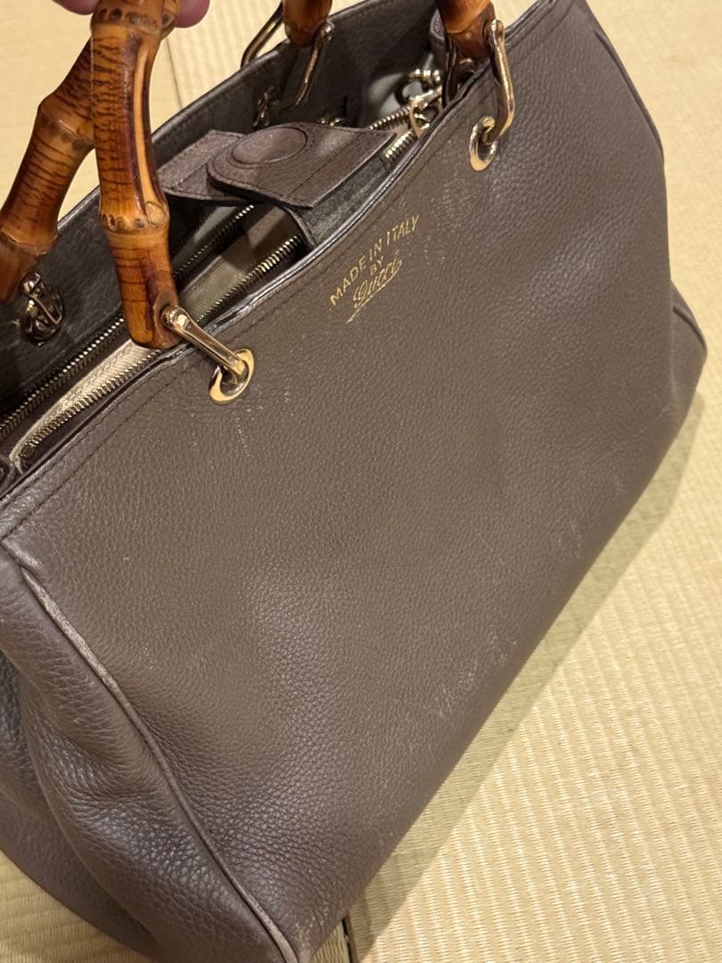 P*e様 GUCCI バンブーハンドル レザートートバッグ MADE IN IT