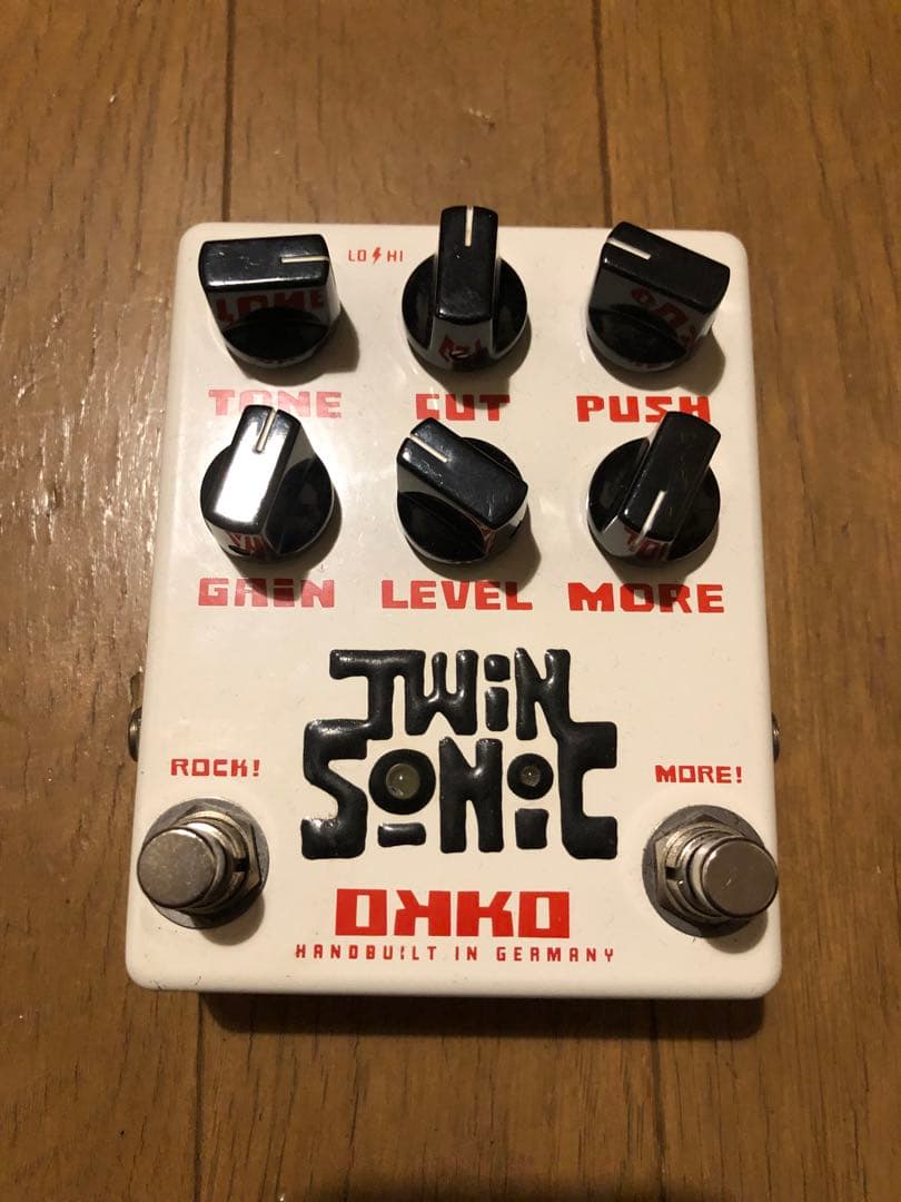 OKKO TWIN SONIC モコモコロゴ