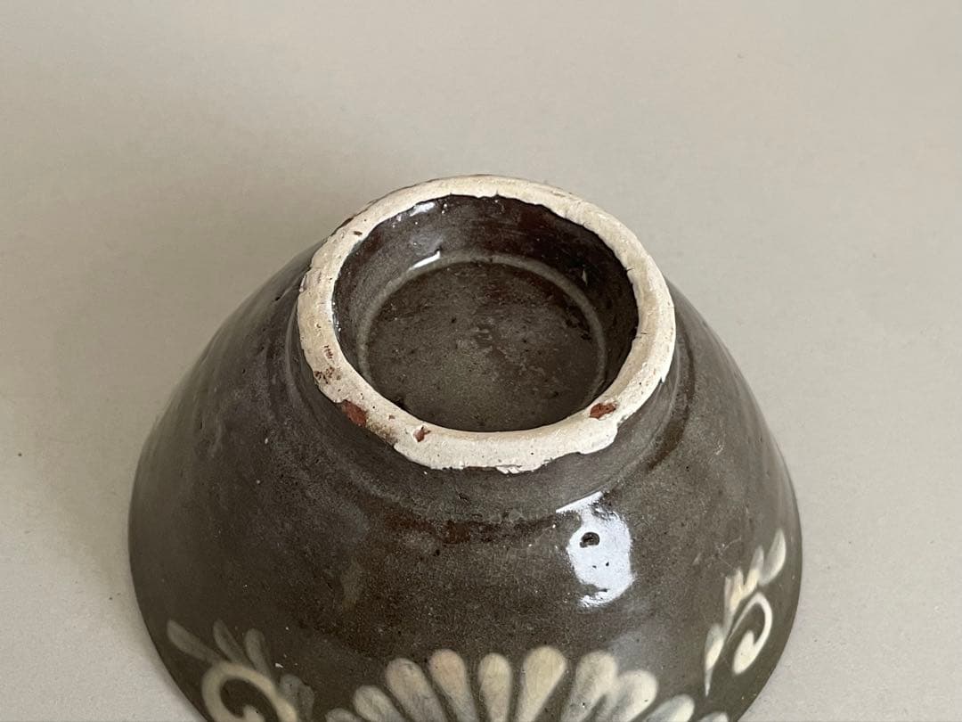 19世紀壺屋焼イッチン唐草マカイ筒描き茶碗 琉球沖縄古陶 骨董古