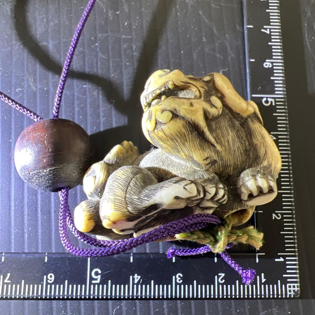 江戸時代 極上盛上鷲内梨地 五段大振印籠 極上獅子根付 東Y7-0812