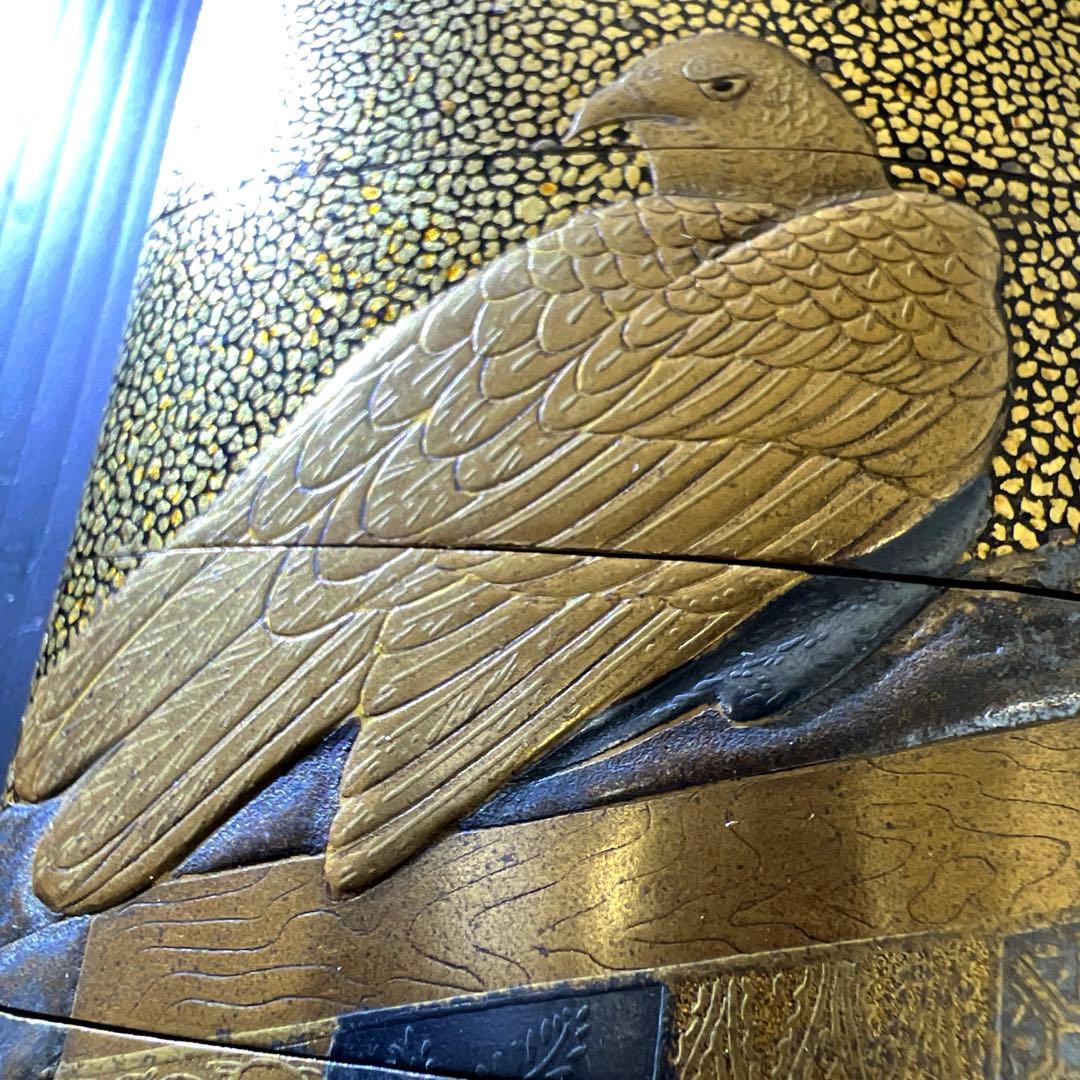 江戸時代　極上盛上鷲内梨地　五段大振印籠　極上獅子根付　東Y7-0812⭐︎2F