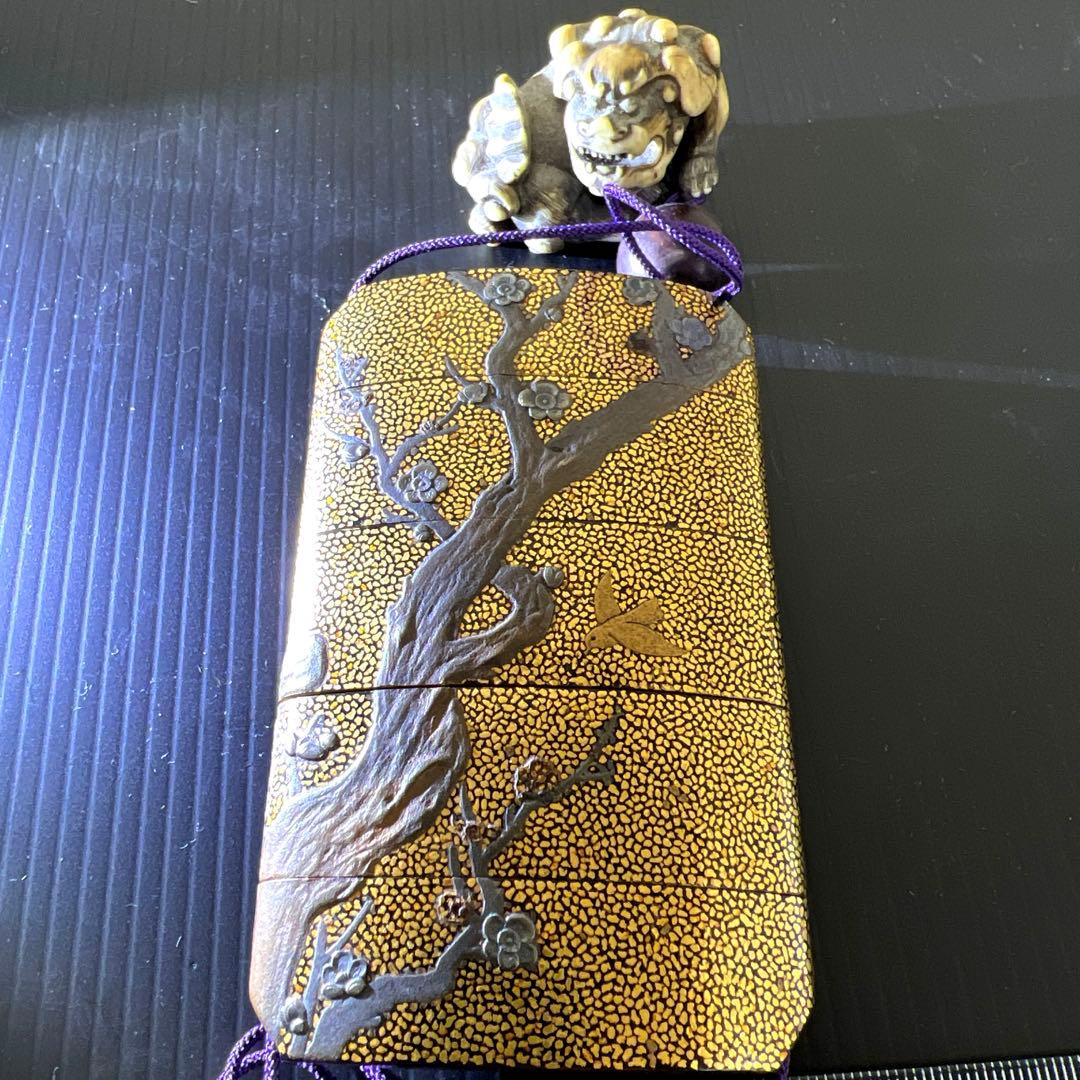 江戸時代 極上盛上鷲内梨地 五段大振印籠 極上獅子根付 東Y7-0812