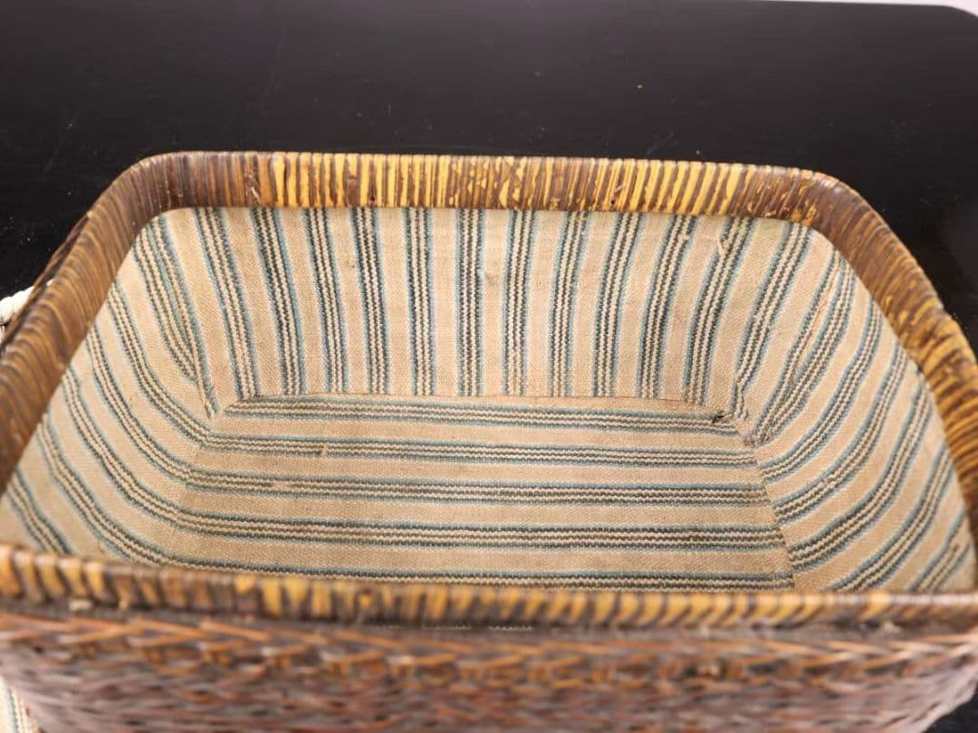 A118 竹編茶箱 竹細工 籐編縁 茶道具 高11㎝ 幅17×11㎝