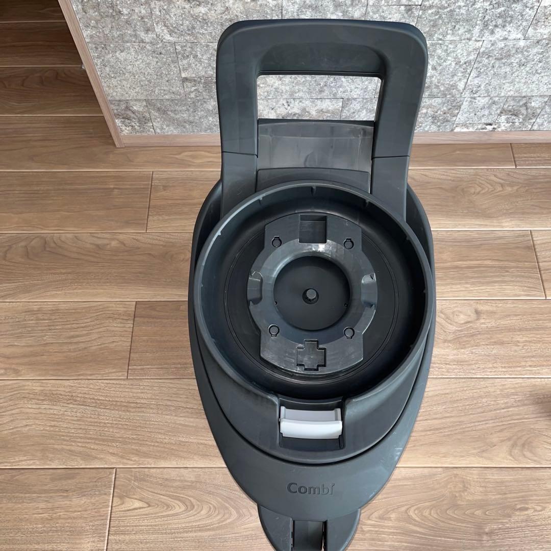 【美品・消毒済】Combi(コンビ)THE Sシリーズ　車用チャイルドシート