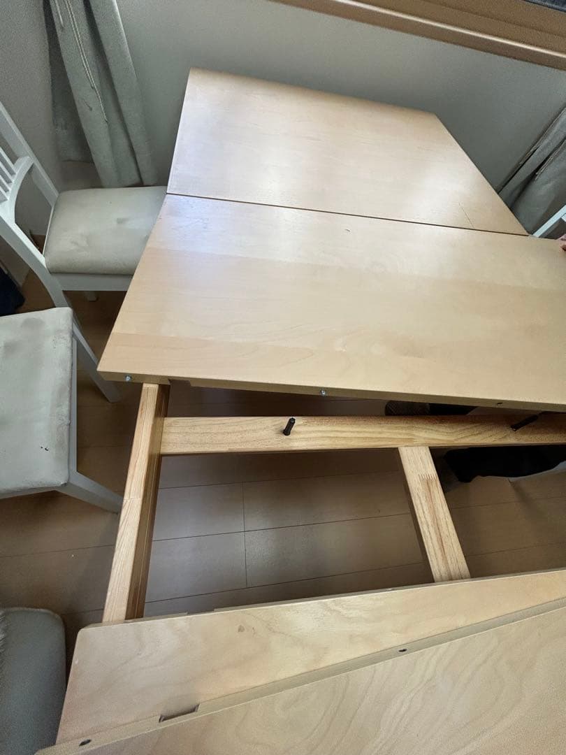 IKEA ダイニングテーブル BJURSTA