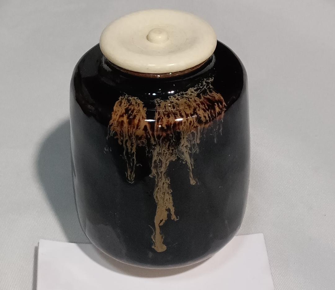 茶道具 京都嵯峨 嵯峨焼 橋本永豊作 肩衝茶入 紅牙瑞錦仕