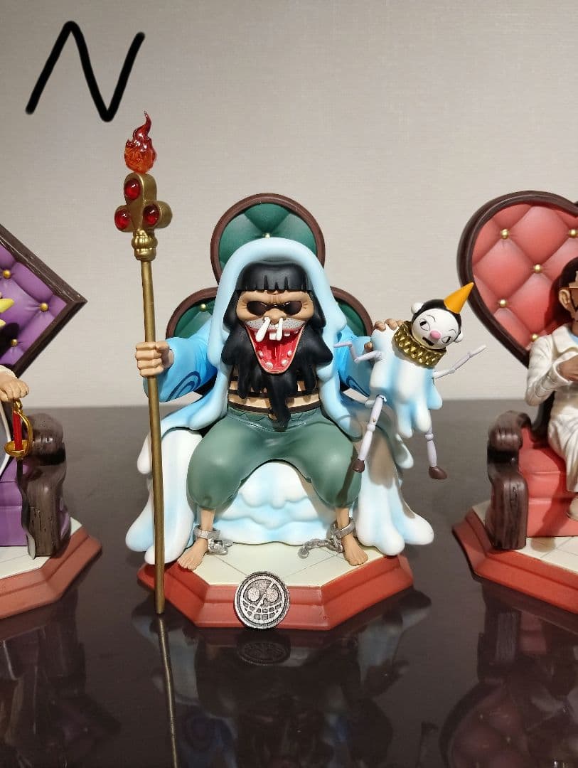 ワンピース 海外 フィギュア ピーカ ディアマンテ トレーボル ヴェルゴ