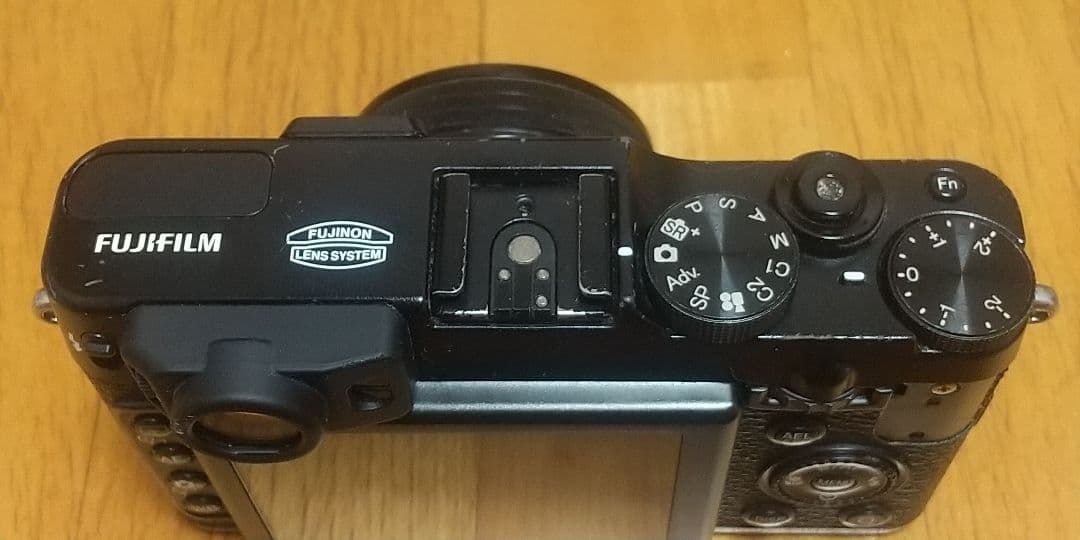 FUJIFILM フジフィルム X20 BLACK 光学ファインダー デジカメ FUJIFILM