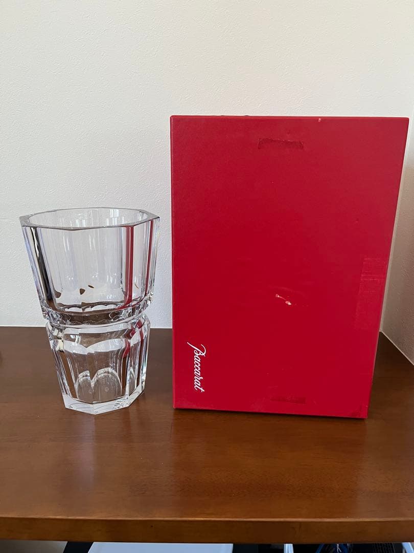 バカラ エディス 花瓶