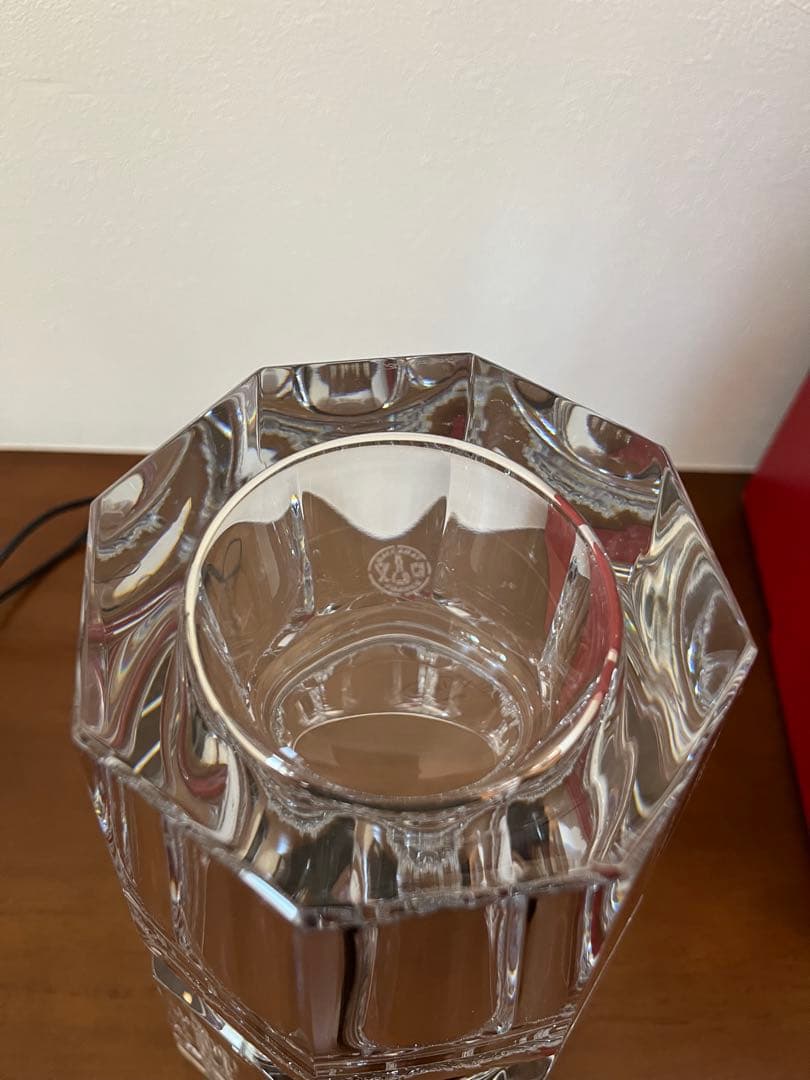 バカラ エディス 花瓶