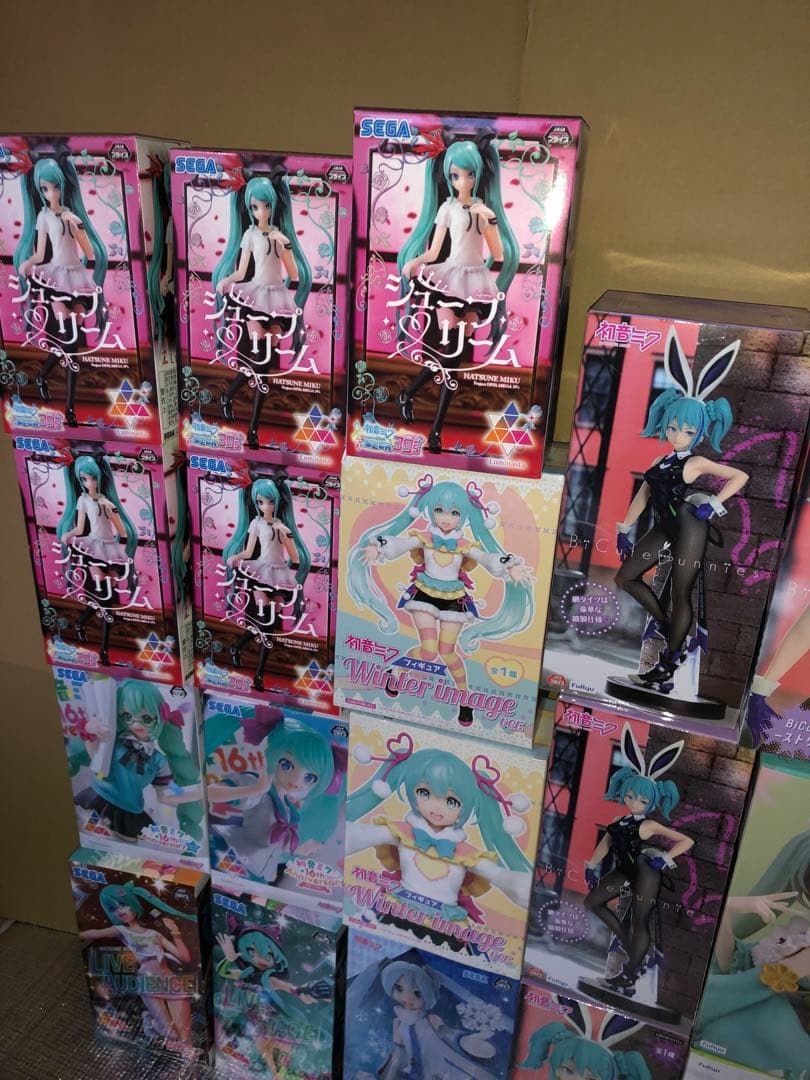 初音ミク　フィギュア　バニー　トロピカル　抹茶　アリス　アラビアン　50個