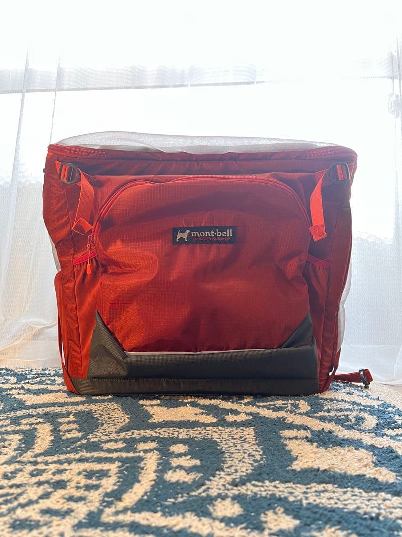 最新型 ドッグキャリングパックL モンベル ペットリュック