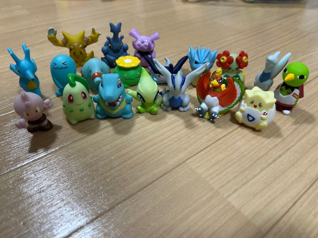 ポケモンキッズ 指人形 まとめ売り 約250個