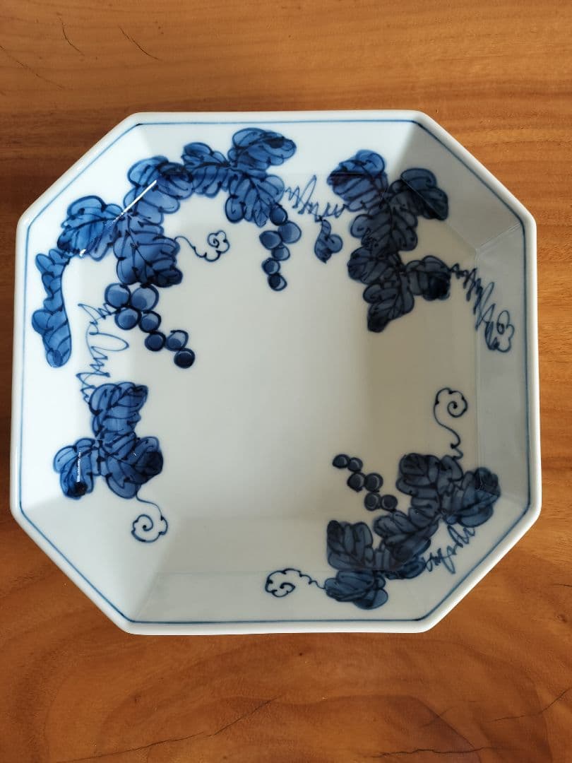 有田焼 源右衛門窯 染付葡萄絵 方皿 木箱 - メルカリ