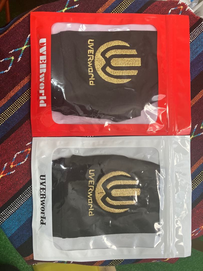 UVERworld 日産スタジアム 限定グローブ 2点セット - メルカリ