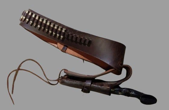 東京CMC 本革製 ガンベルト ダミーカート付 モデルガンのお供に