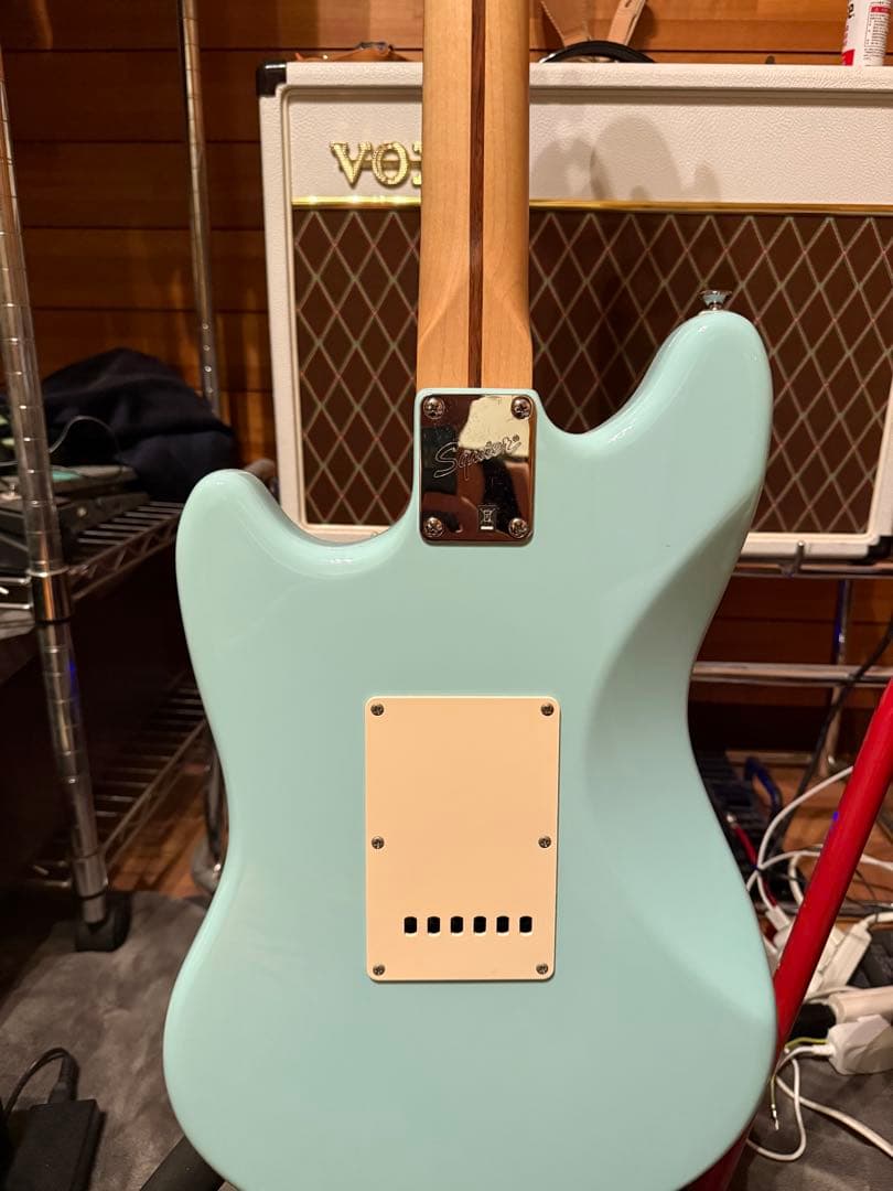Squier by Fender CYCLONE