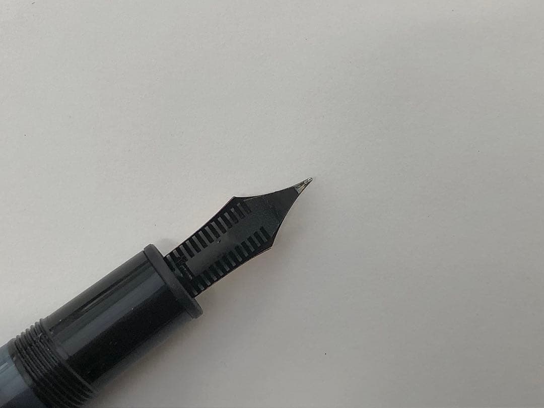 Montblanc Noblesse を含む 万年筆 5本まとめ ジャンク扱い 詳細ページ