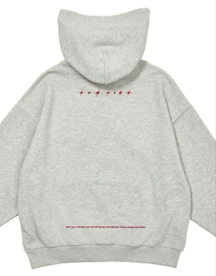 なにわ男子 パーカー 1st DOME LIVE 'VoyAGE' - メルカリ