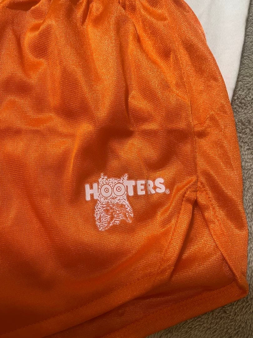 美品　HOOTERS　フーターズ　ウエイトレス　制服