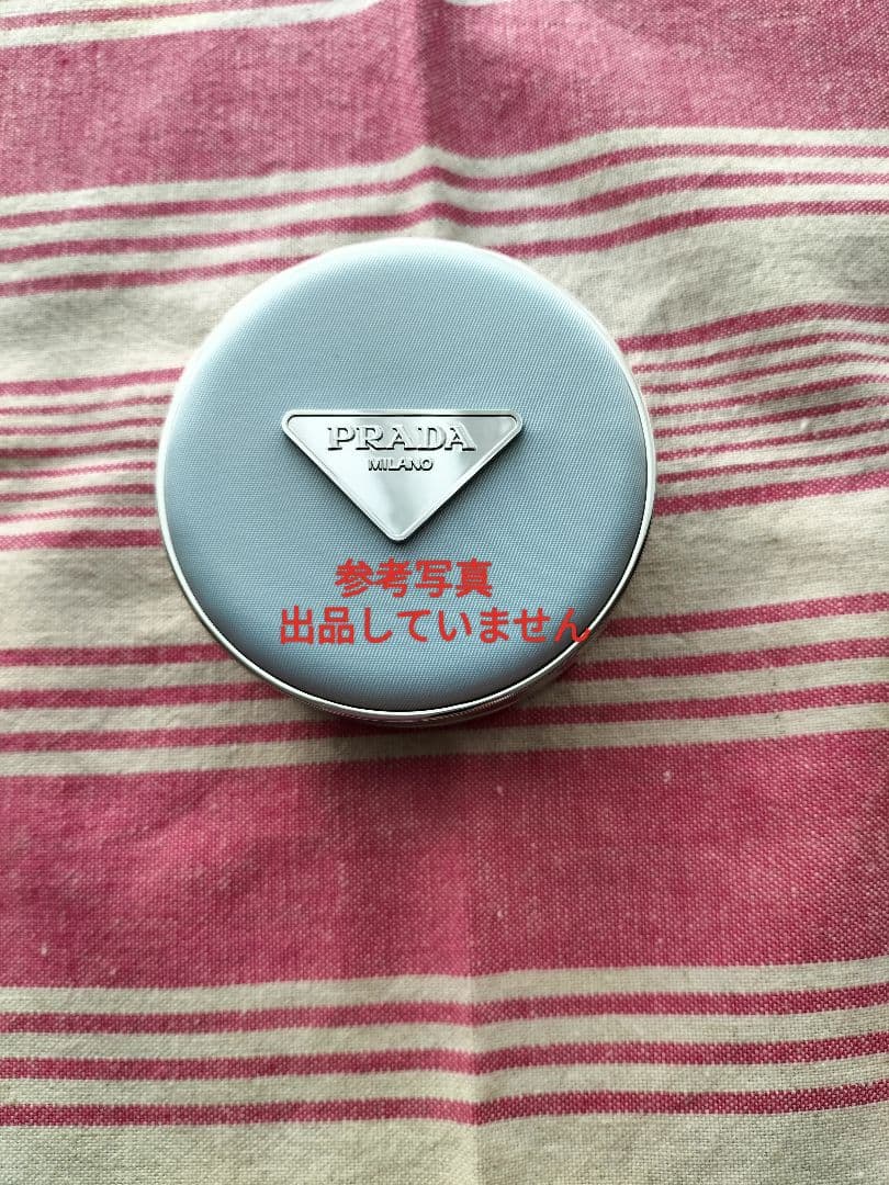 【リフィルとパフは新品未使用】PRADA クッションファンデーション　LN10