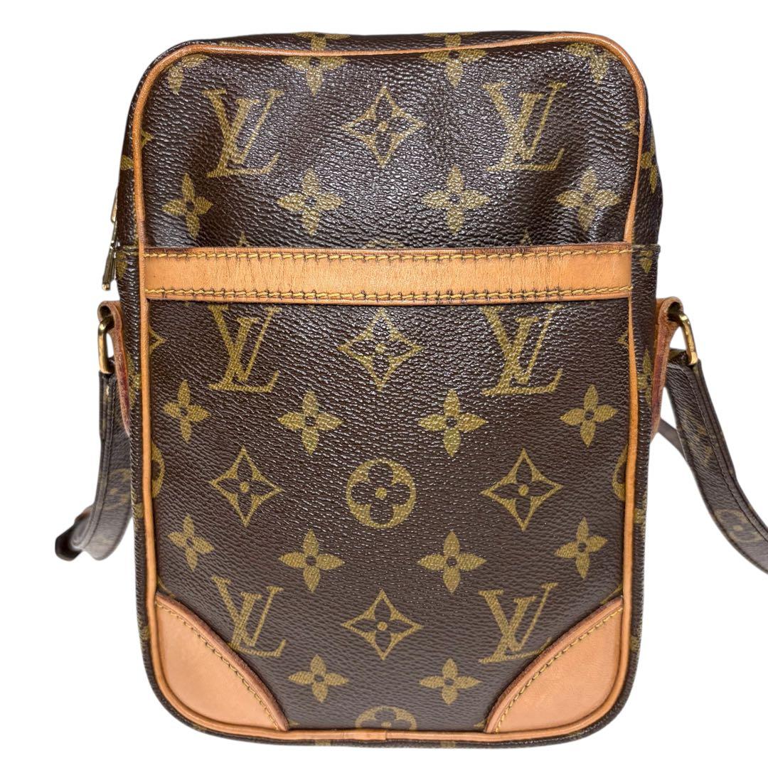 ヌメ革の色が明るい！ LOUIS VUITTON モノグラム ダヌーブ a987