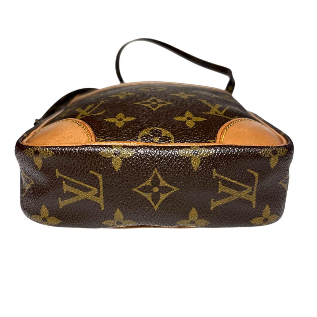 ヌメ革の色が明るい！ LOUIS VUITTON モノグラム ダヌーブ a987