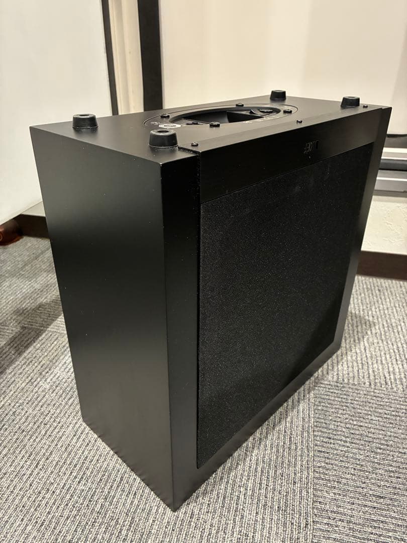 KEF T2 サブウーファー ほぼ未使用品（10分だけ音出し確認済み）