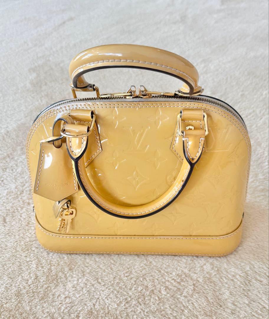 Louis Vuitton ルイヴィトン アルマ BB ベージュショルダーバッグ