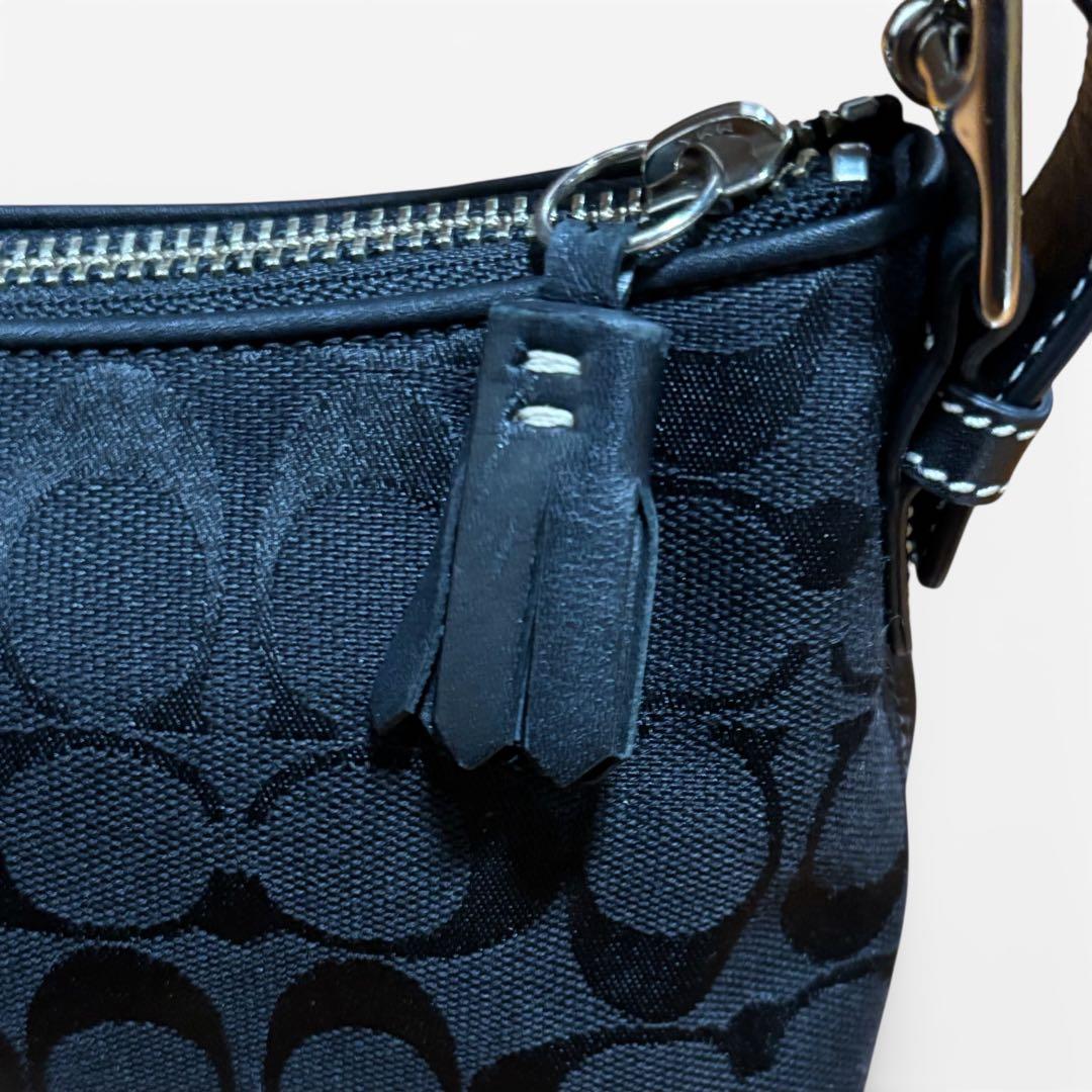 【Kanon様】COACH ショルダーバッグ ブラック 6371 シグネチャー