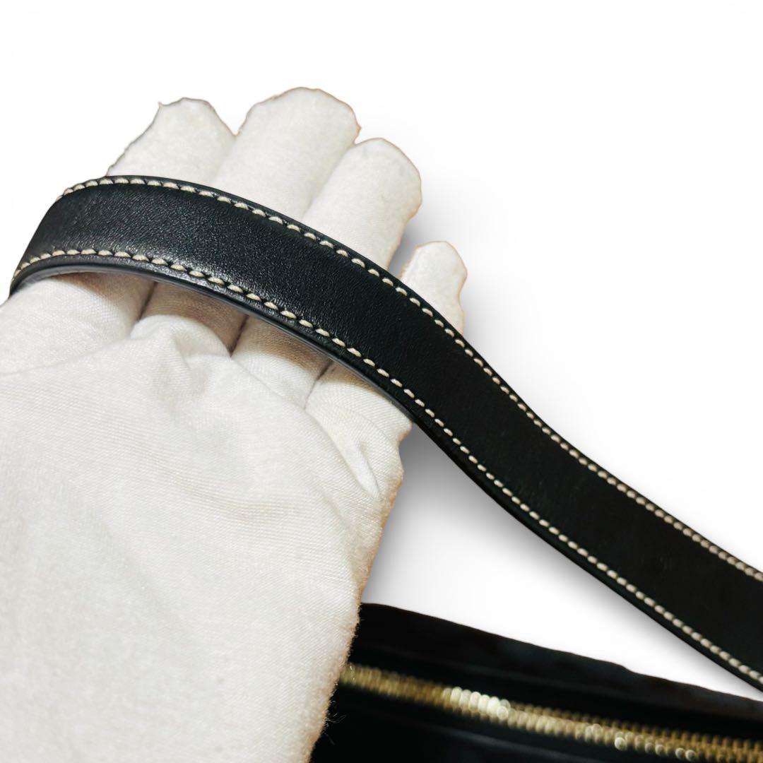 【Kanon様】COACH ショルダーバッグ ブラック 6371 シグネチャー