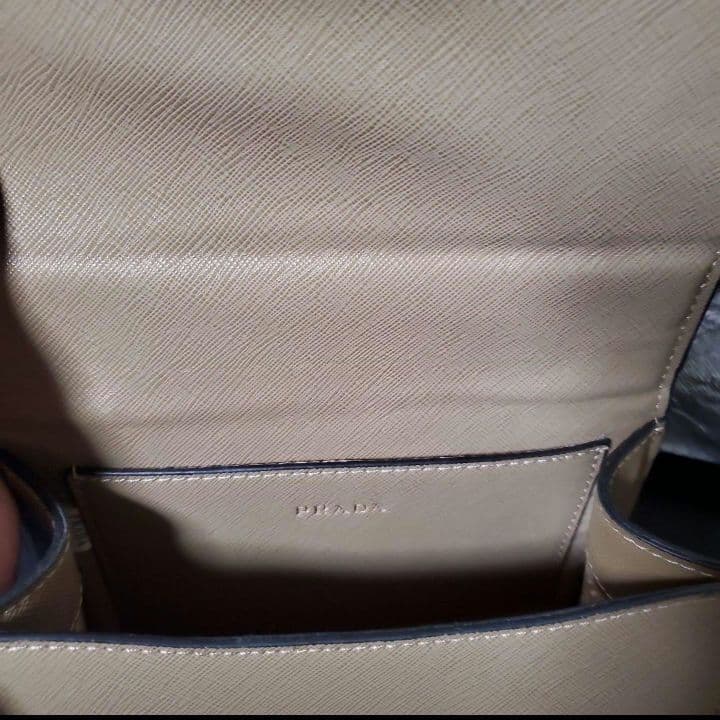 新品未使用プラダチェーンバッグショルダーバック