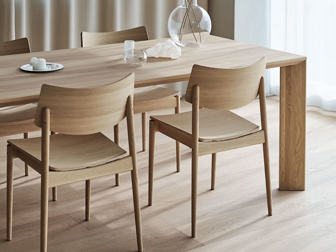 【2024年購入】カリモクケース　ダイニングテーブル　ピュアオーク　カリモク