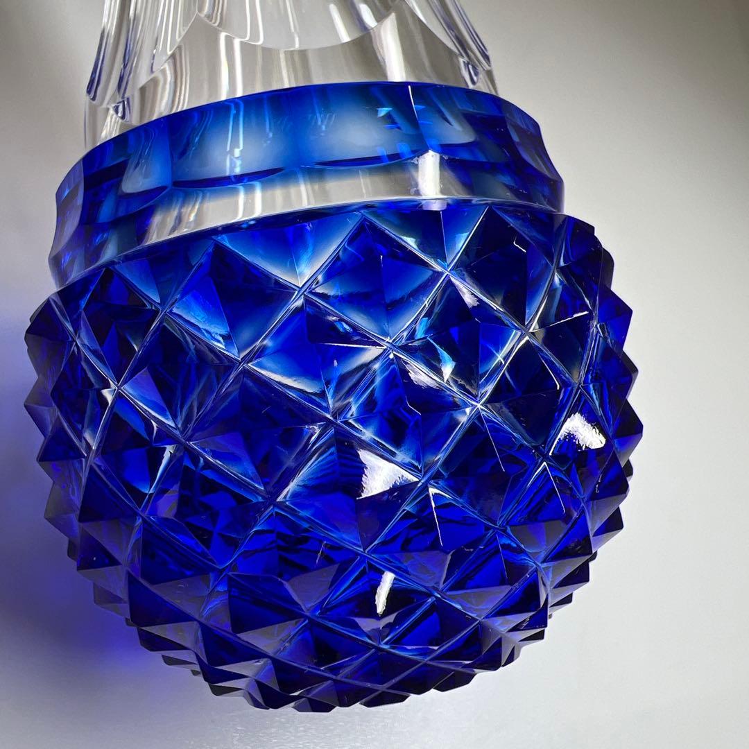 島津磯斉 薩摩切子色被ガラス鶴首花入 共箱 高さ15㎝ 東Y7-0717⭐︎1F