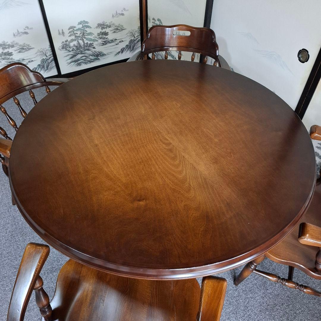 飛騨産業　キツツキ　ラウンドテーブル　ダイニングテーブル