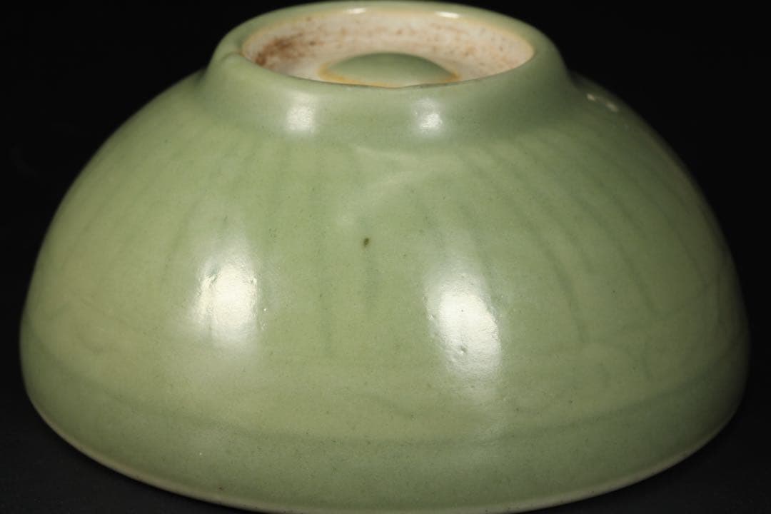 龍泉窯 青磁花唐草文鉢 口径11.8㎝ 高さ5㎝ 花卉紋