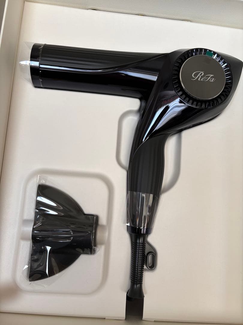 【新品☆未使用】ReFa リファビューテックドライヤーBX　ブラック