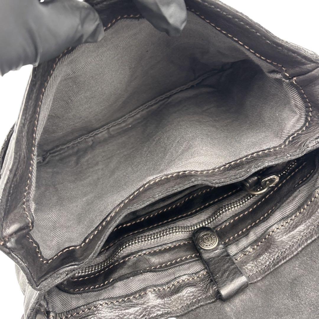 極美品 カンポマッジ スタッズ ショルダーバッグ 黒 レザー イタリア製