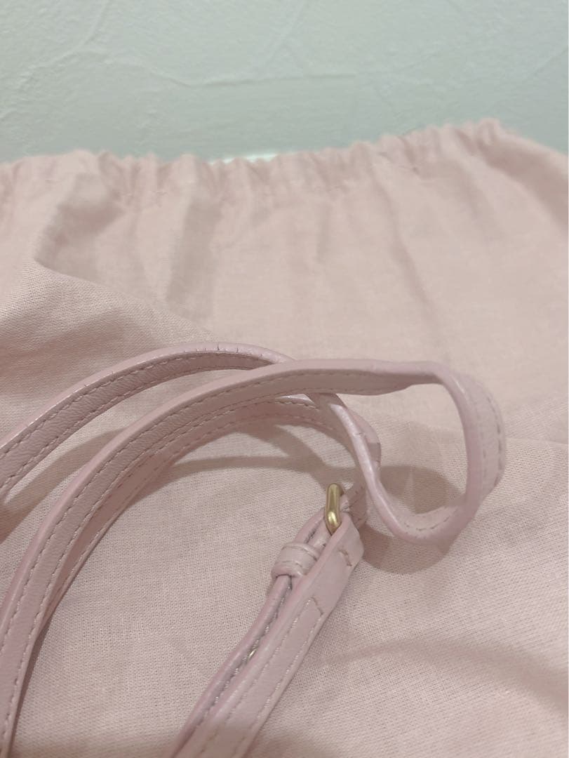 MIU MIU ピンク ショルダーバッグ キルティング