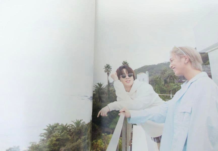 JO1 Progress 写真集 鶴房汐恩 / 大平祥生 直筆サイン チェキ