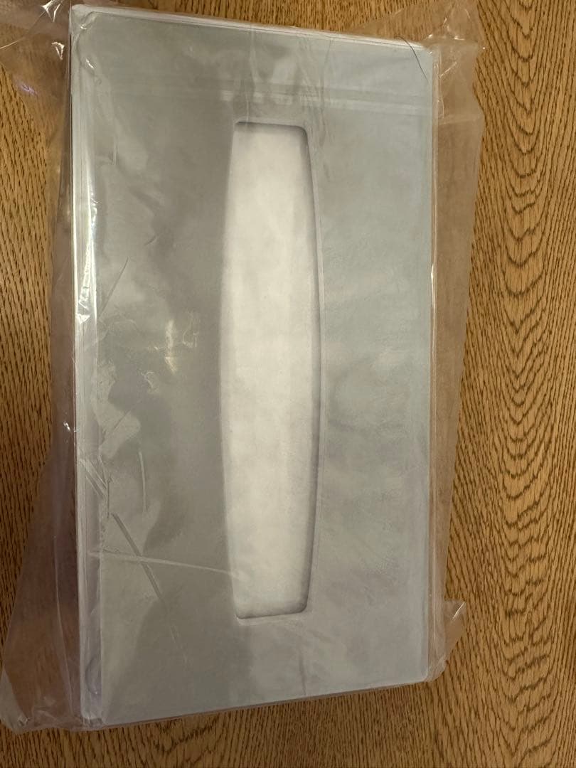 ネピア　ティッシュケース　ティッシュボックス　目黒蓮