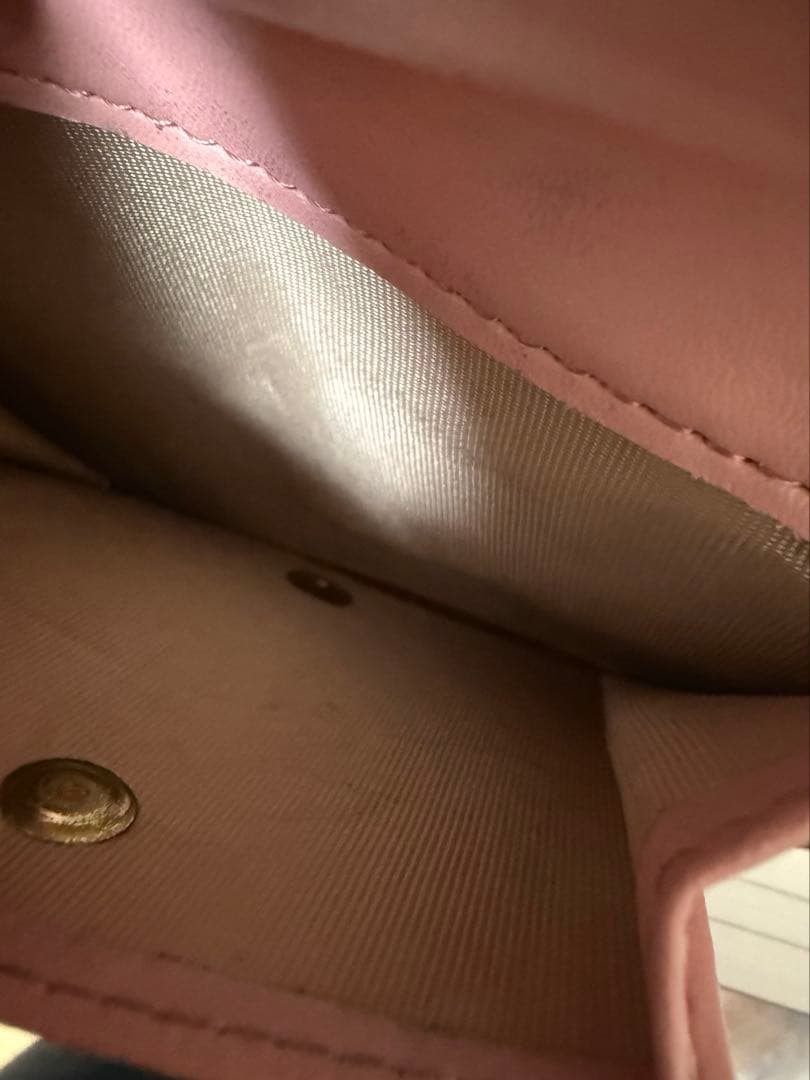 「美品」MIUMIU マテラッセ 二つ折り 財布 ピンク レザー