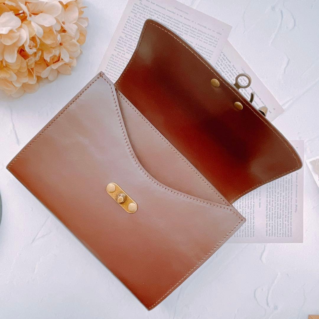 【 新品 】 本革 コラージュ 素材 収納 ポーチ