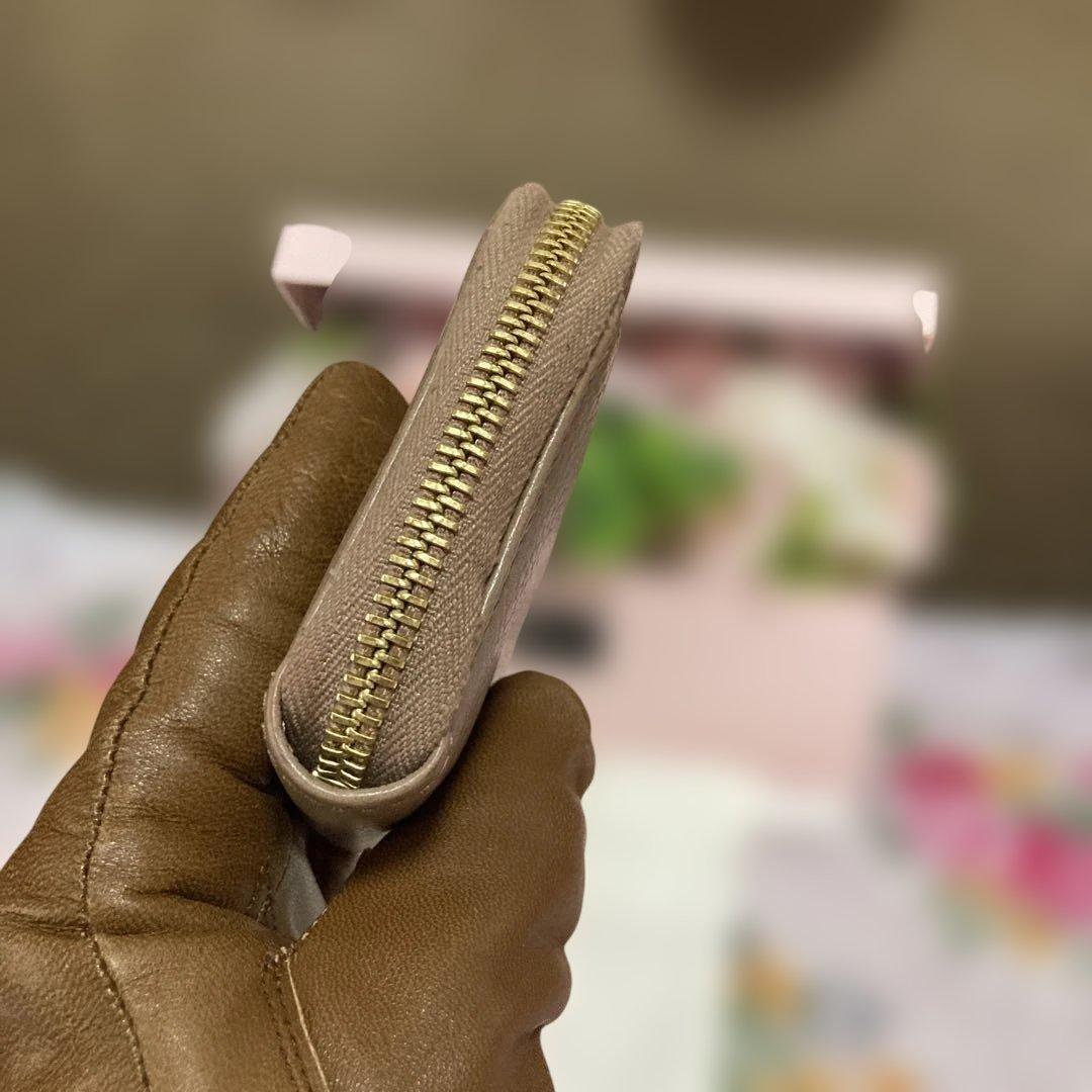 GUCCIマーモントアラウンドジップウォレット超美品八万円以上たいへん綺麗