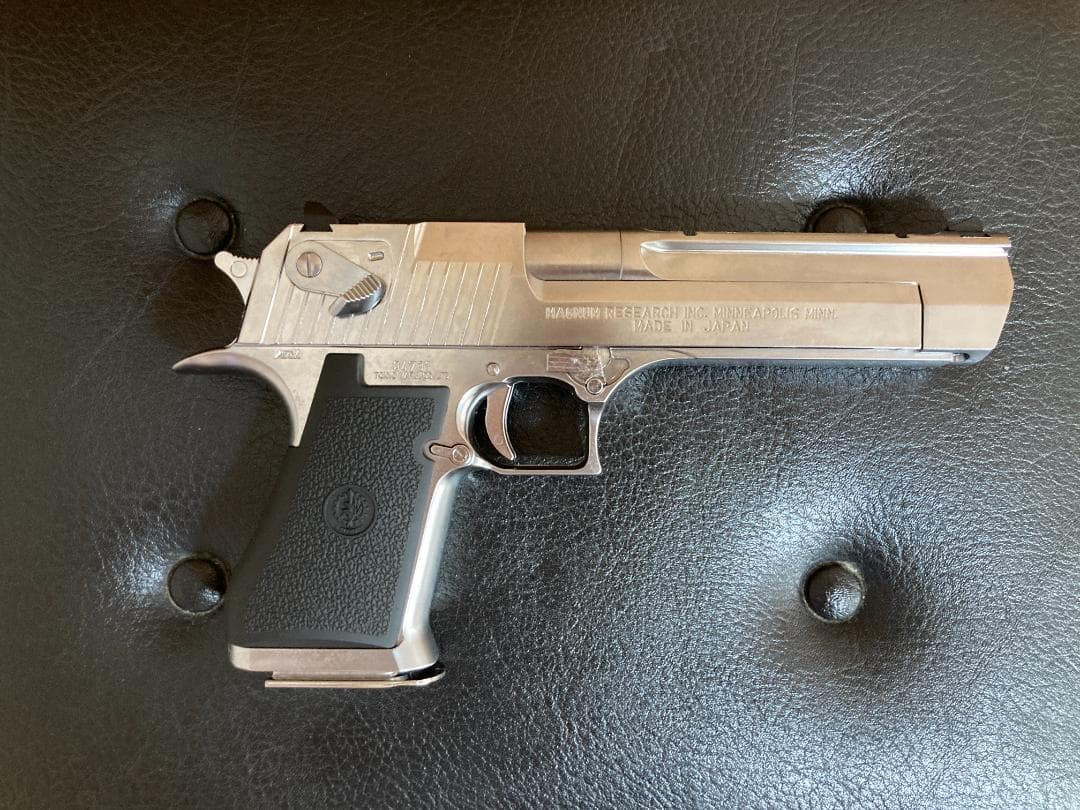 東京マルイ デザートイーグル.50AE クロームステンレス