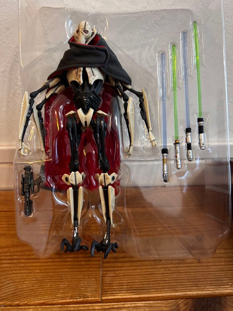 スターウォーズ　ブラックシリーズ　グリーバス