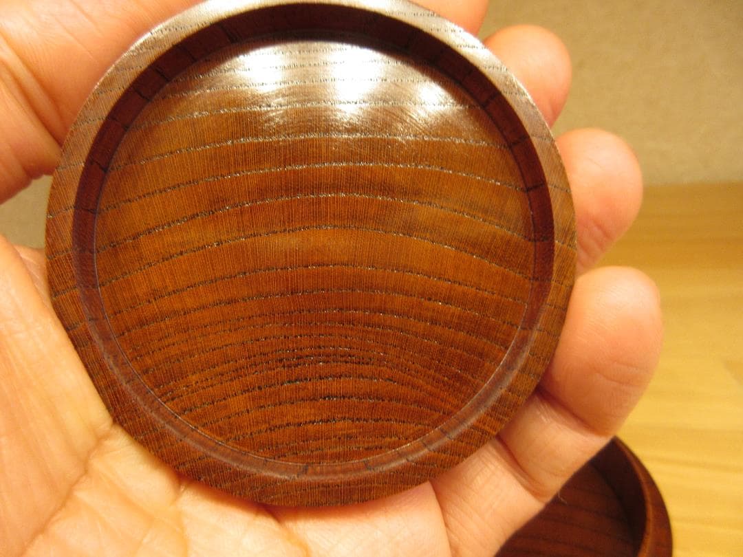 送料込【逢絢亭・新品】茶道具 香合 欅材 面取 川蝉蒔絵 福田芳郎 共箱入り